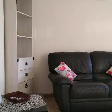 Apartment Apartment